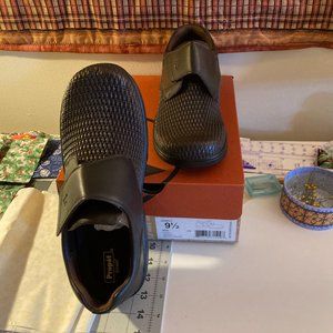 Propet Women's Olivia 9 1/2 m Brown